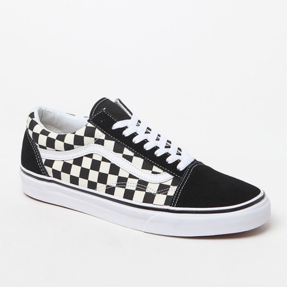 Checkered Old Skool Vans!